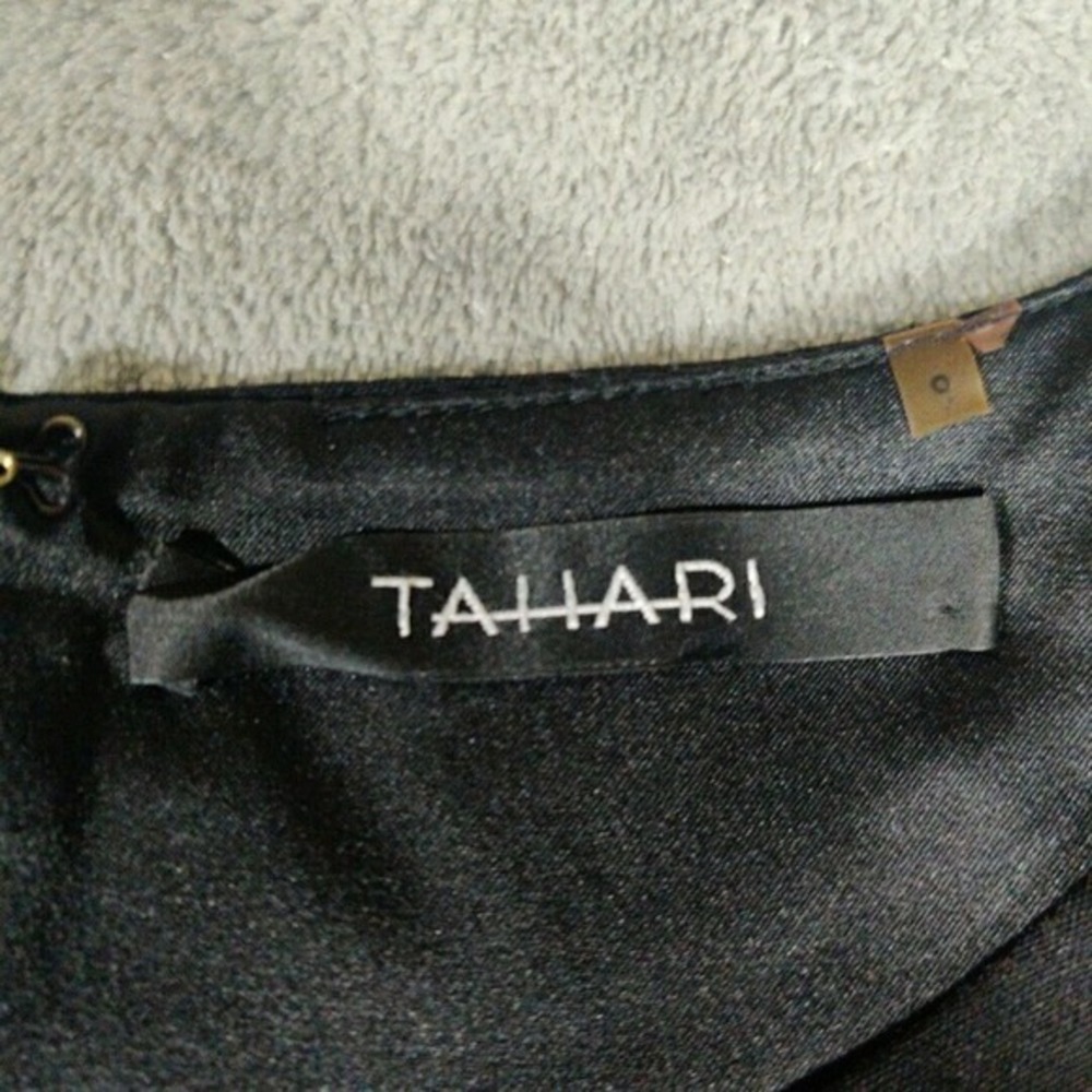 Tahari Dress‎ Womens 8 Black Sleeveless Scoop Neck Zip Closure Work wear - Picture 2 of 8
